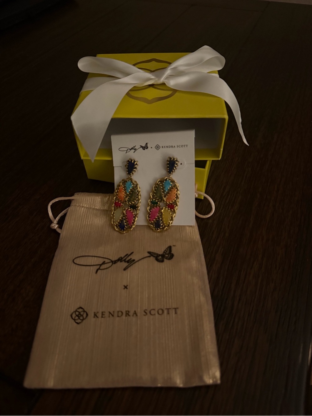 Dolly Parton Kendra Scott earrings - Picture 4 of 5